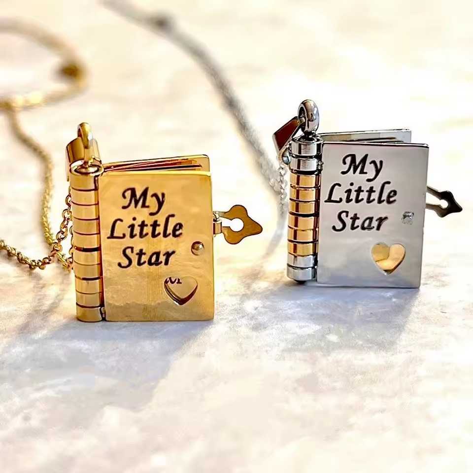 💎 HjärtBok™ – Öppningsbar bokhalsband med budskap